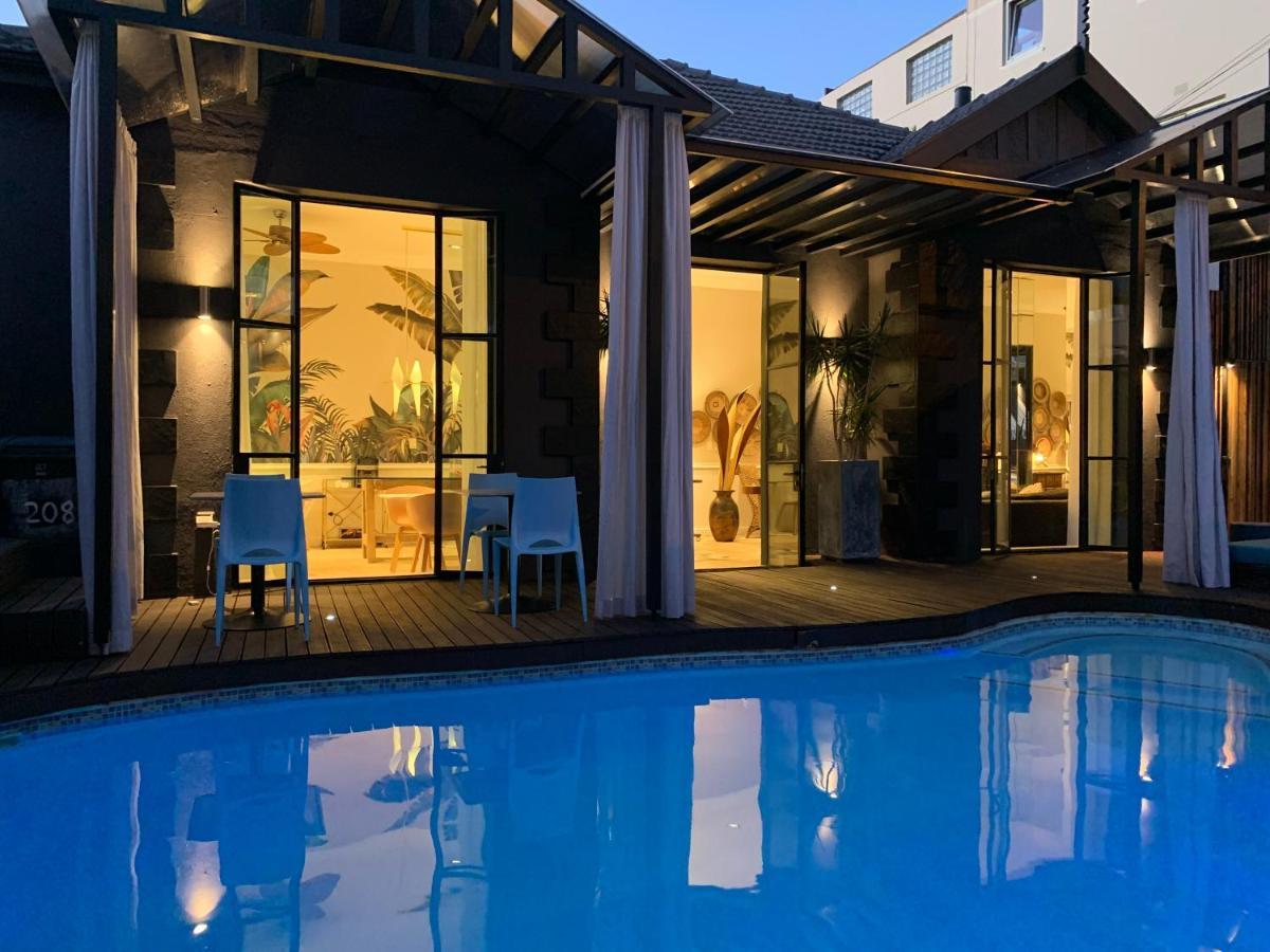 Mountview Guest House เคปทาวน์ ภายนอก รูปภาพ