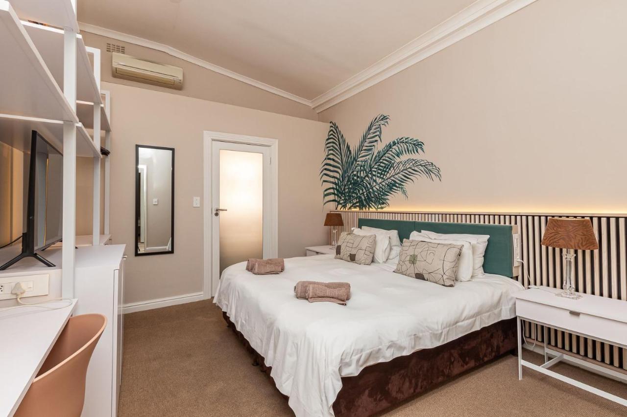 Mountview Guest House เคปทาวน์ ภายนอก รูปภาพ